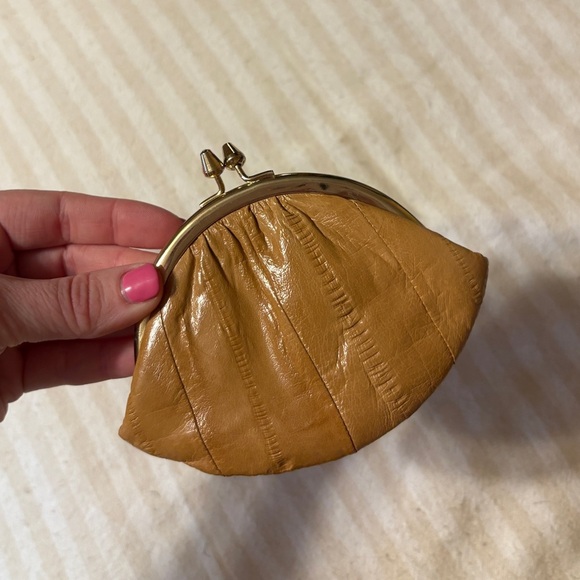 100% Genuine EEL Skin Tan Coin Purse Made in Korea - Picture 2 of 6